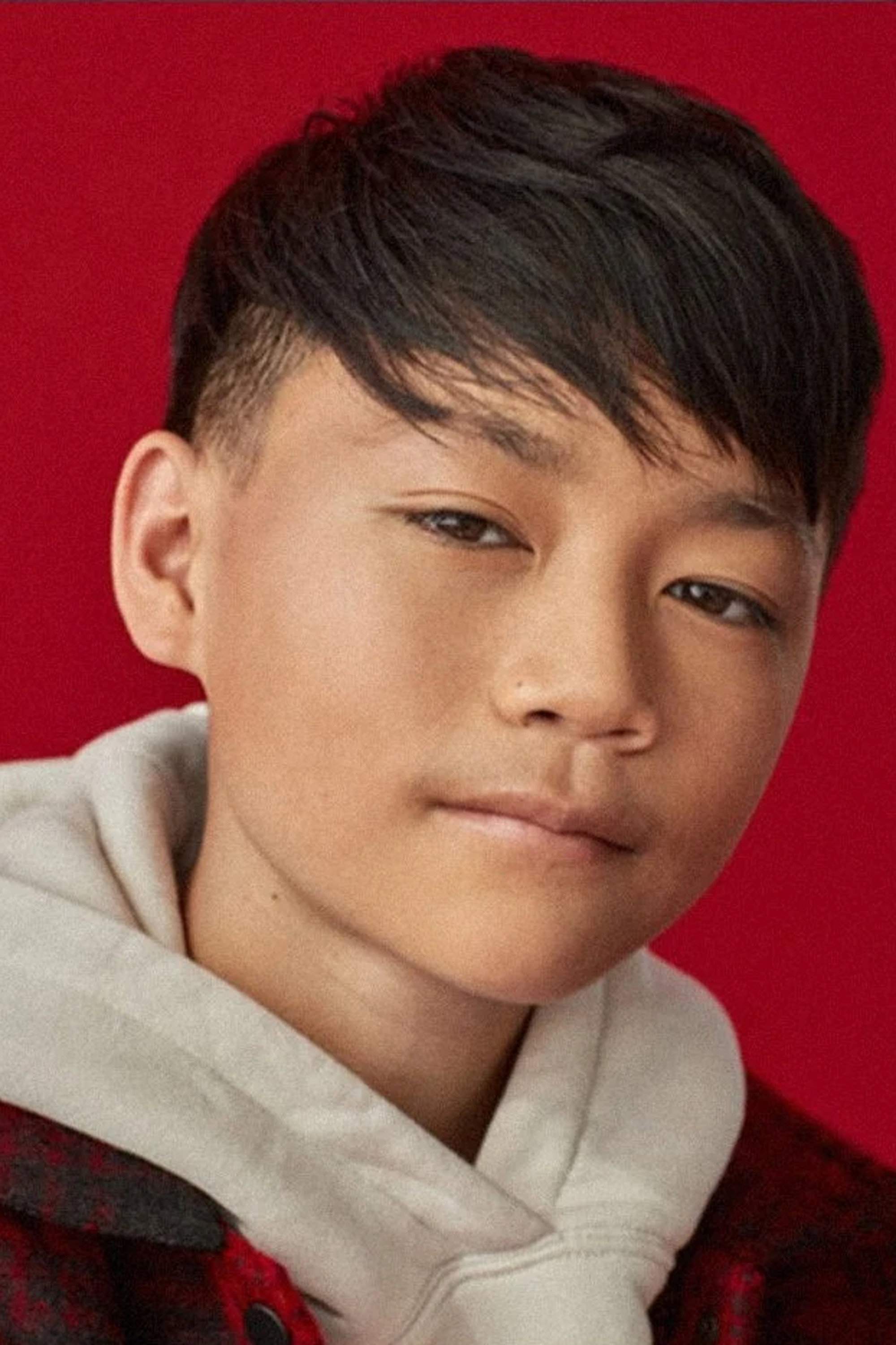 Izaac Wang as Sam Wing (voice) in Gremlins: Secrets of the Mogwai