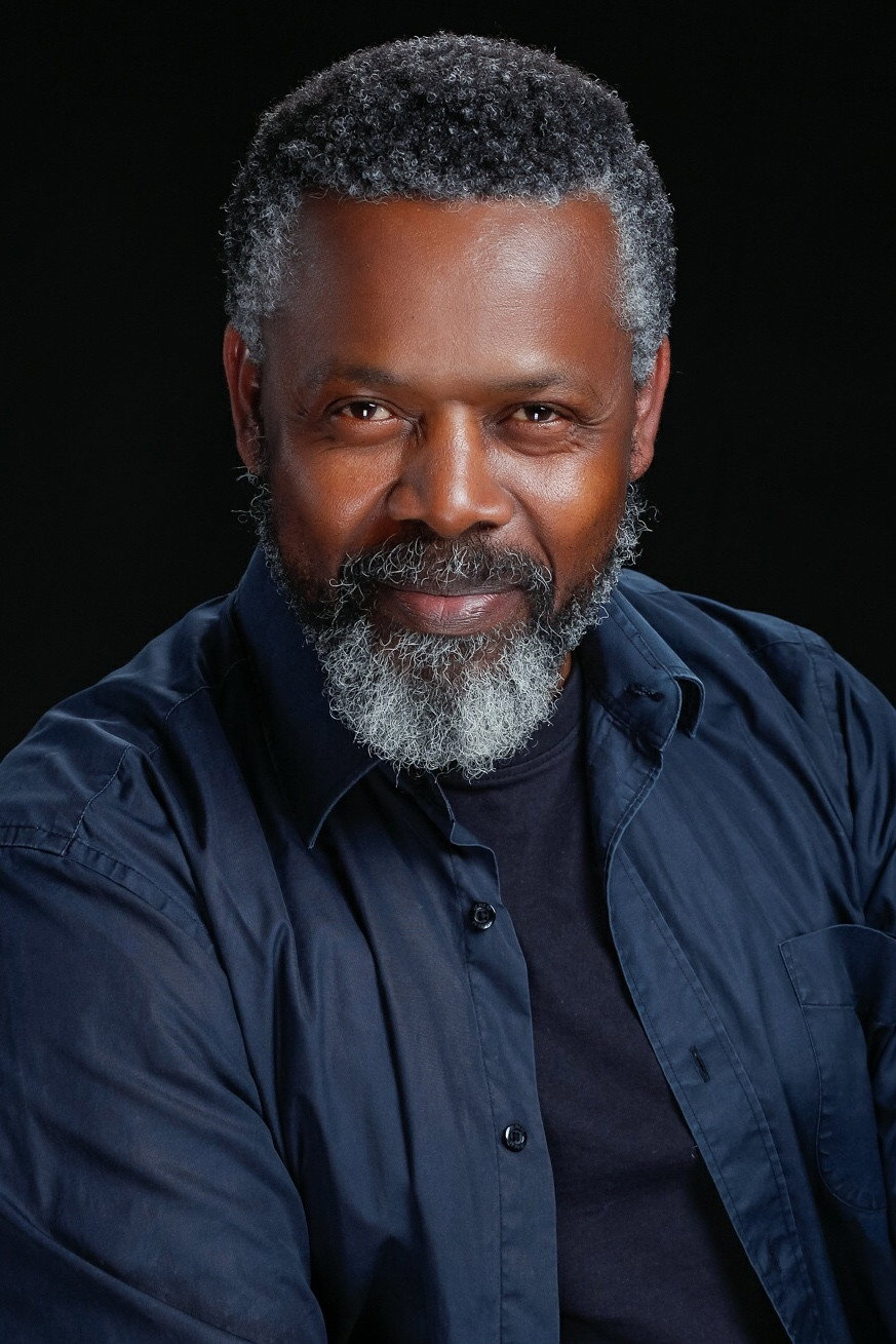Daniel Martinho as Vizinho in All Is Well