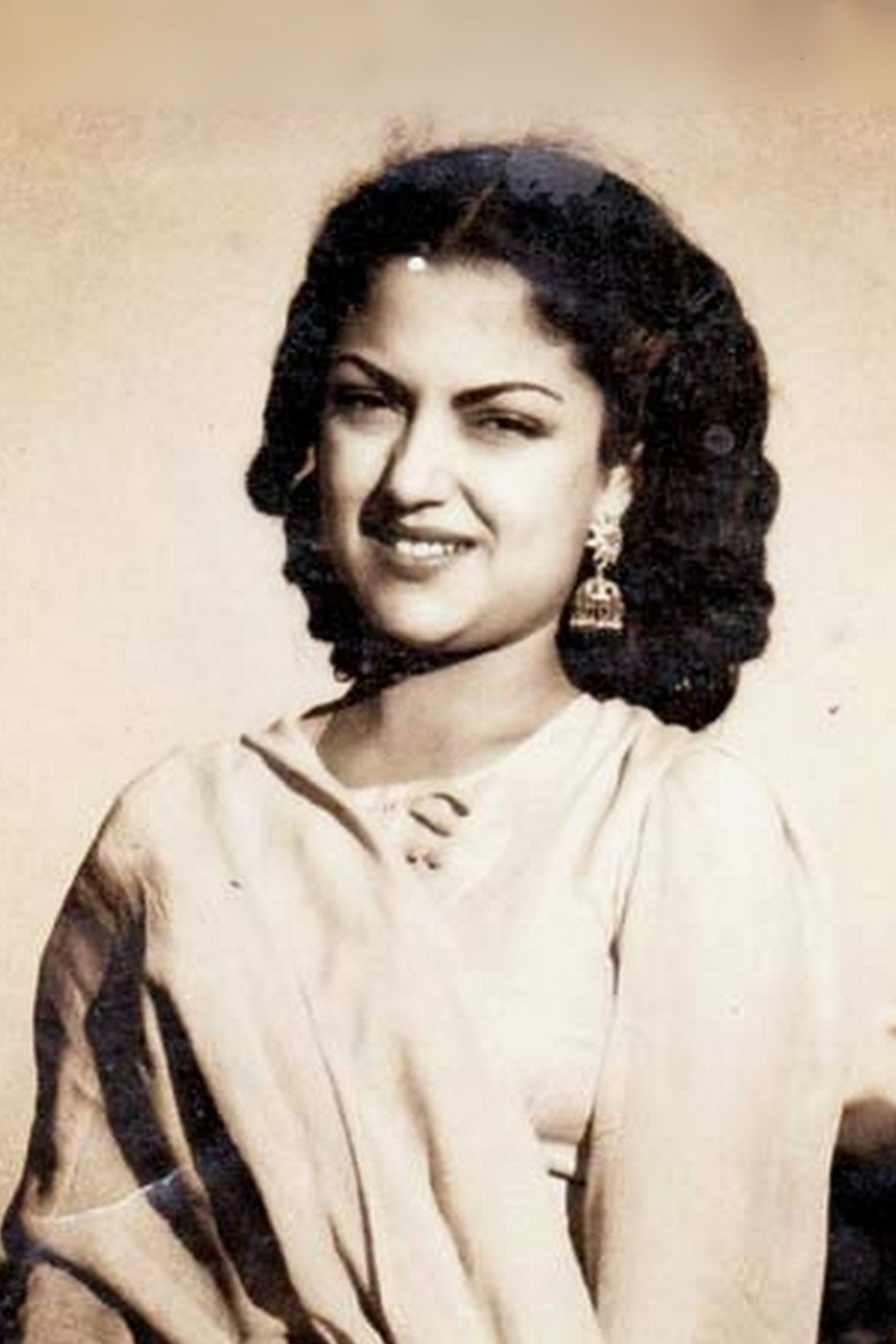 Zubeida as Laila in Rashk-e-Laila