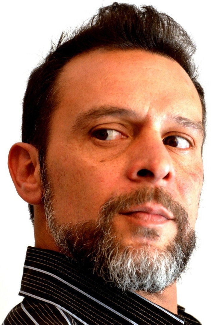 Juan Manuel Pernas as Pedro / Herbert Ashe in Tlön