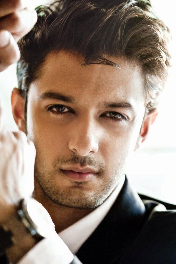 Vatsal Sheth as Kabir Raichand in Haasil