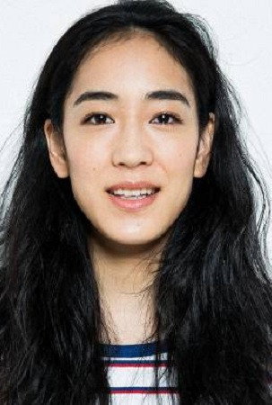 Sally Mizuno as Model in Still Life of Memories