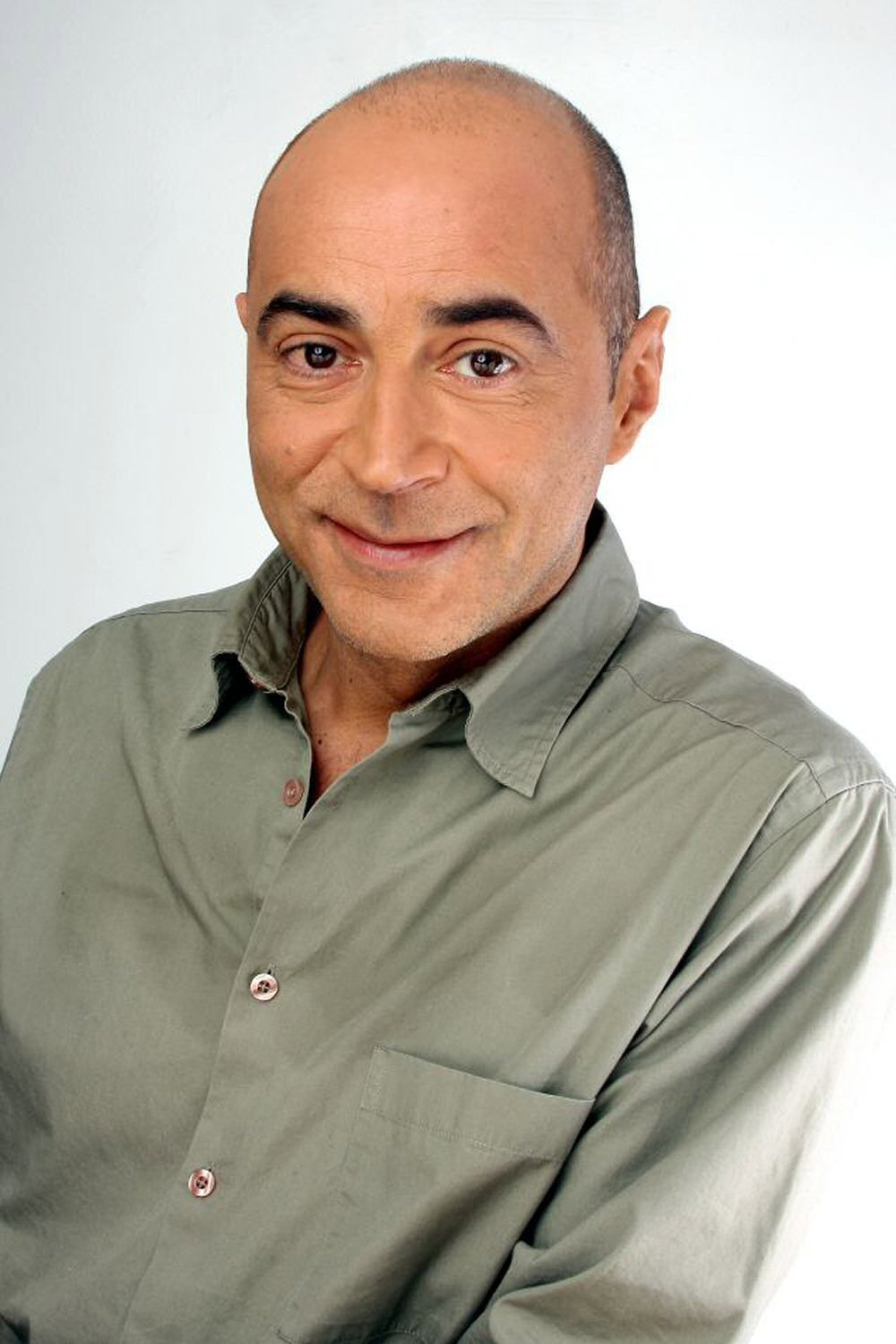 Patrick Bosso as Le truand 1 in The Easy Way
