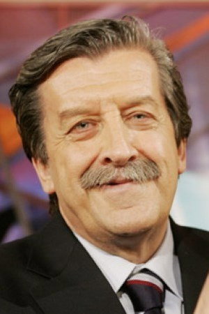 Rui Tovar as Self in A Conquista da Europa