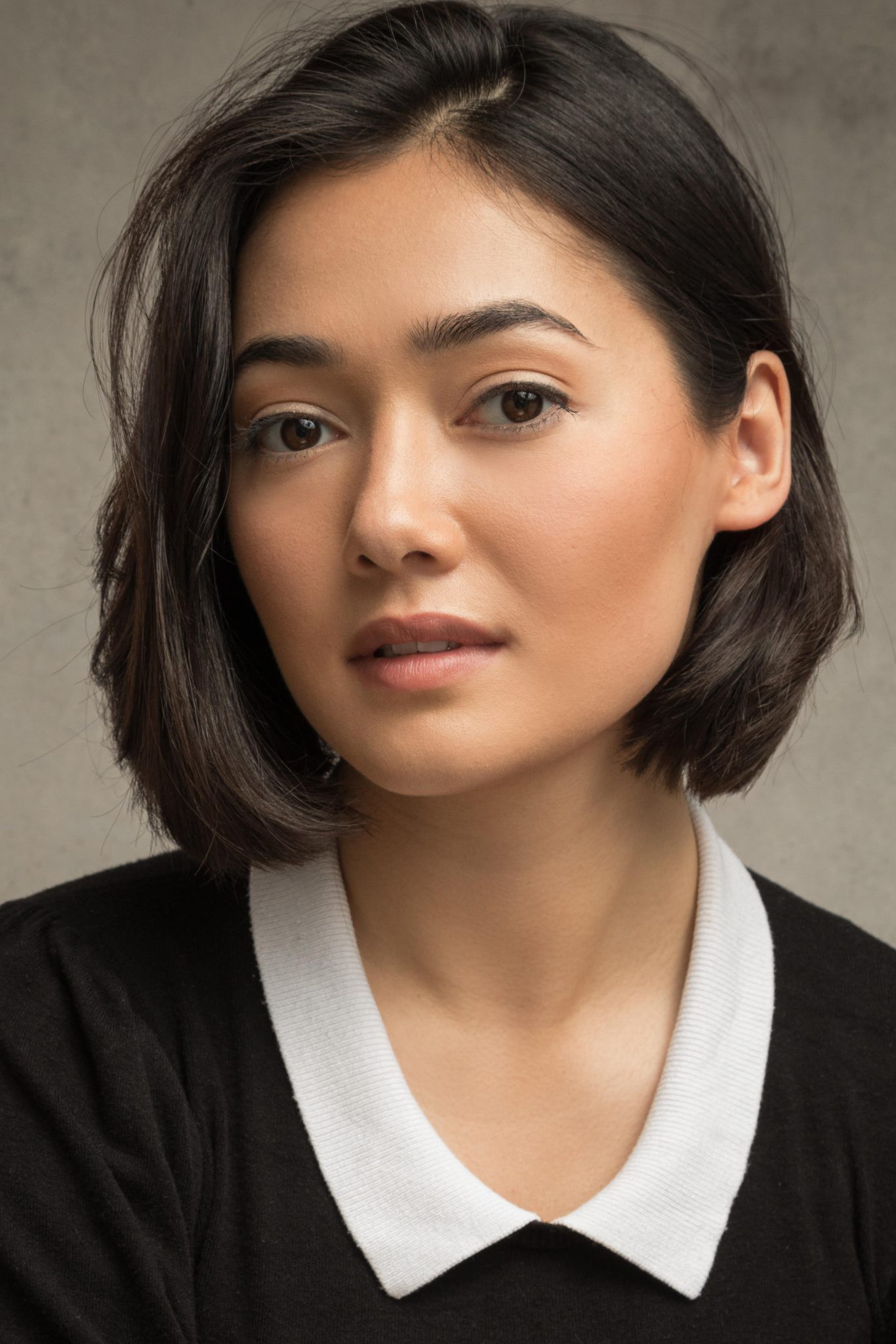 Camilla Aiko as Niki in A Pale View of Hills