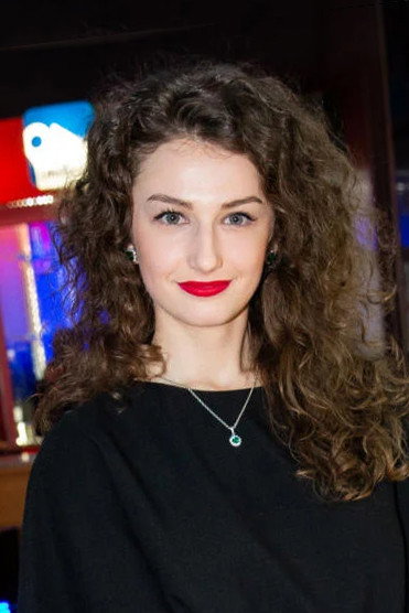 Petra Dubayová as Nina Piltzová in Šťastná rybka