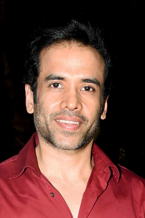 Tusshar Kapoor as Tushar in Booo: Sabki Phategi