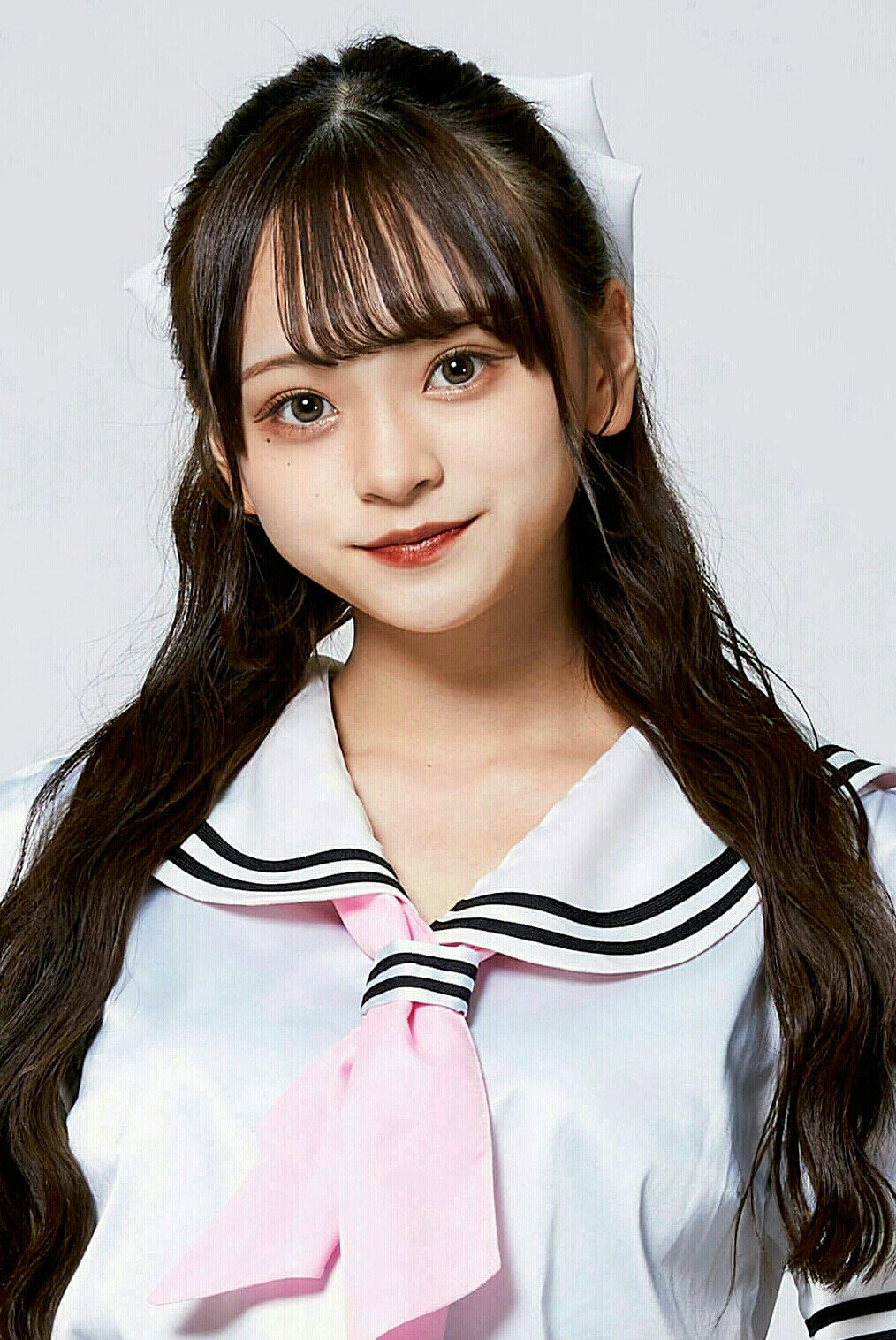 戸田梨杏 as Bu-Ling Fong / Mew Pudding (voice) in Tokyo Mew Mew New