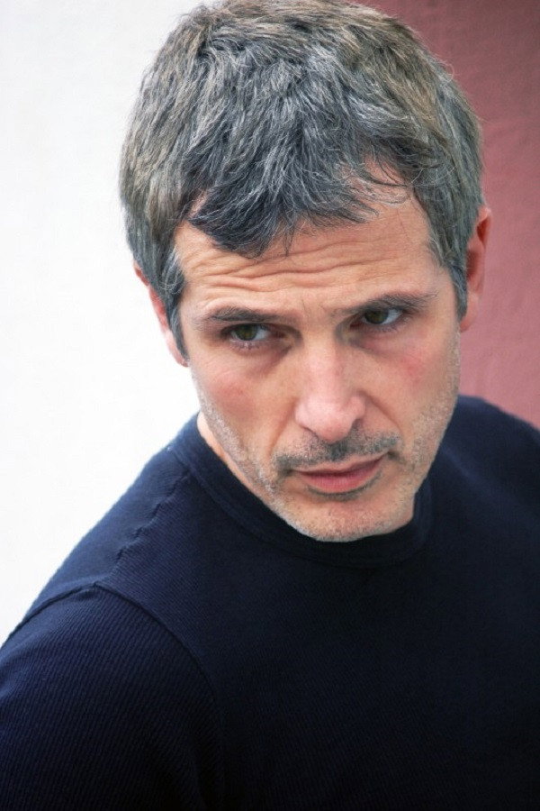 Raffaele Buranelli as Rocco Vitale in Sei forte, maestro