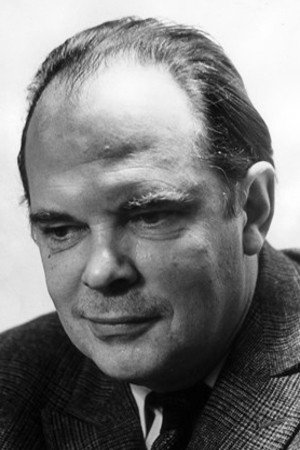 Toivo Pawlo as Åke Sjögren in Young Blood