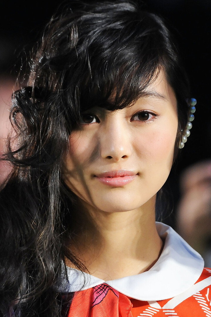 忽那汐里 as Mitsuki Yamato in Invasion
