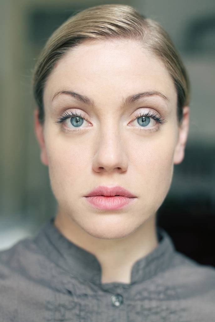Sarah Grether as Nadja / mother in Grand Jete