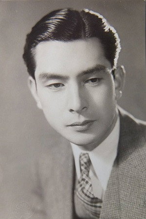 上原謙 as Admiral Kosumi in Atragon