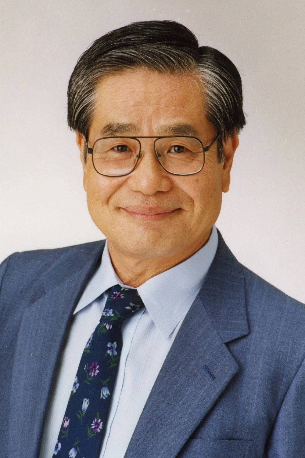 渡部猛 as Nik in Wounded Man