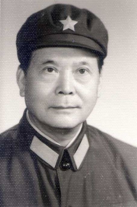 Zhou Chu as 教育长 in A Long Journey