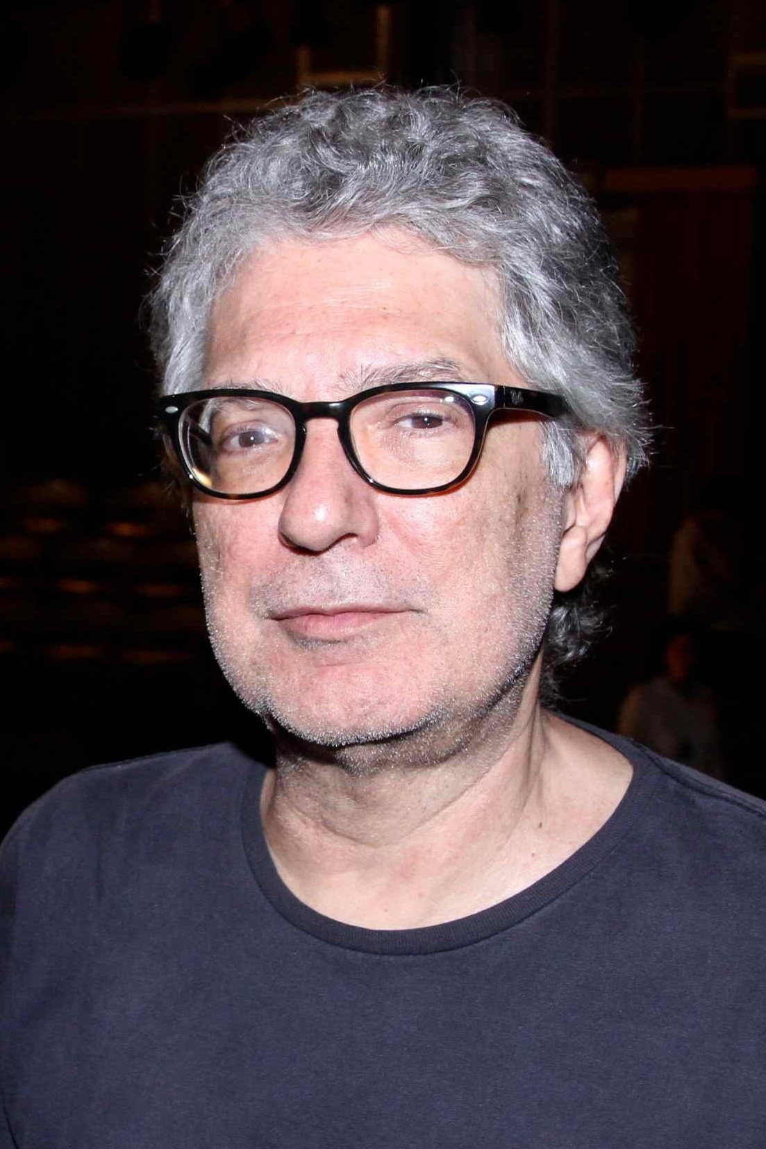 Hamilton Vaz Pereira as Henrique in Memories They Told Me