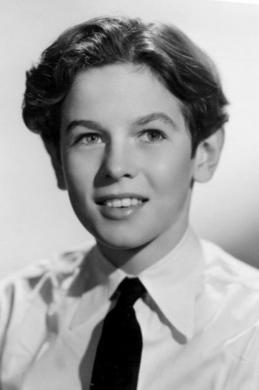 Ronald Sinclair as Jerry O'Brien in Beloved Enemy