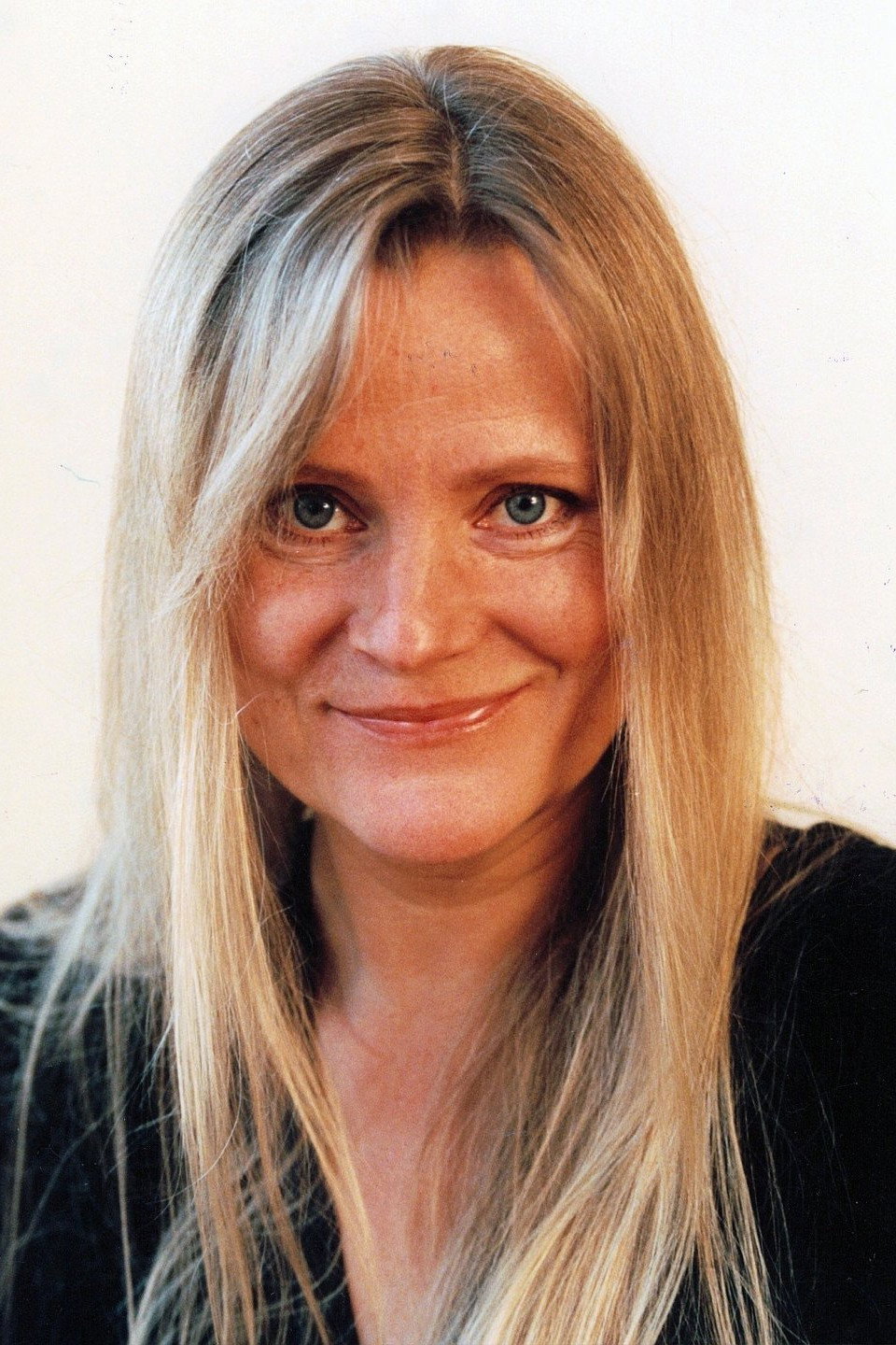 Ulla Skoog as Gun Olsson in Kurt Olssons julkalender