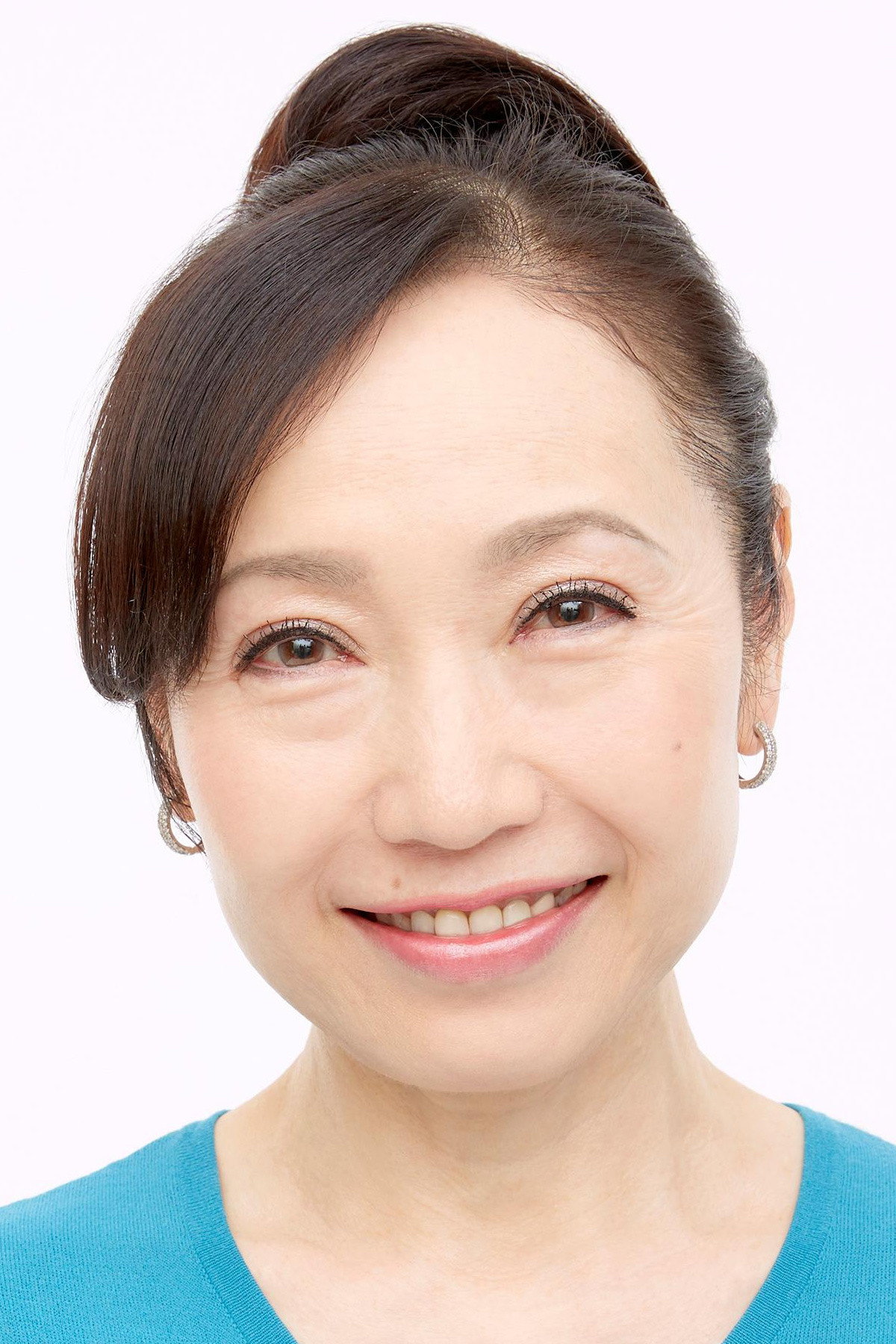 高島雅羅 as Meryl Brown (voice) in Hell Target