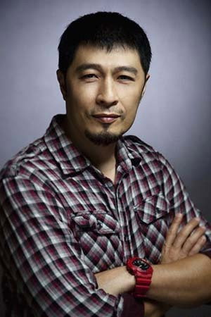 Charlie Nguyễn as Antoine in Fool for Love