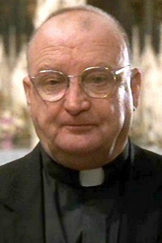 Robert W. Castle as Self in Cousin Bobby