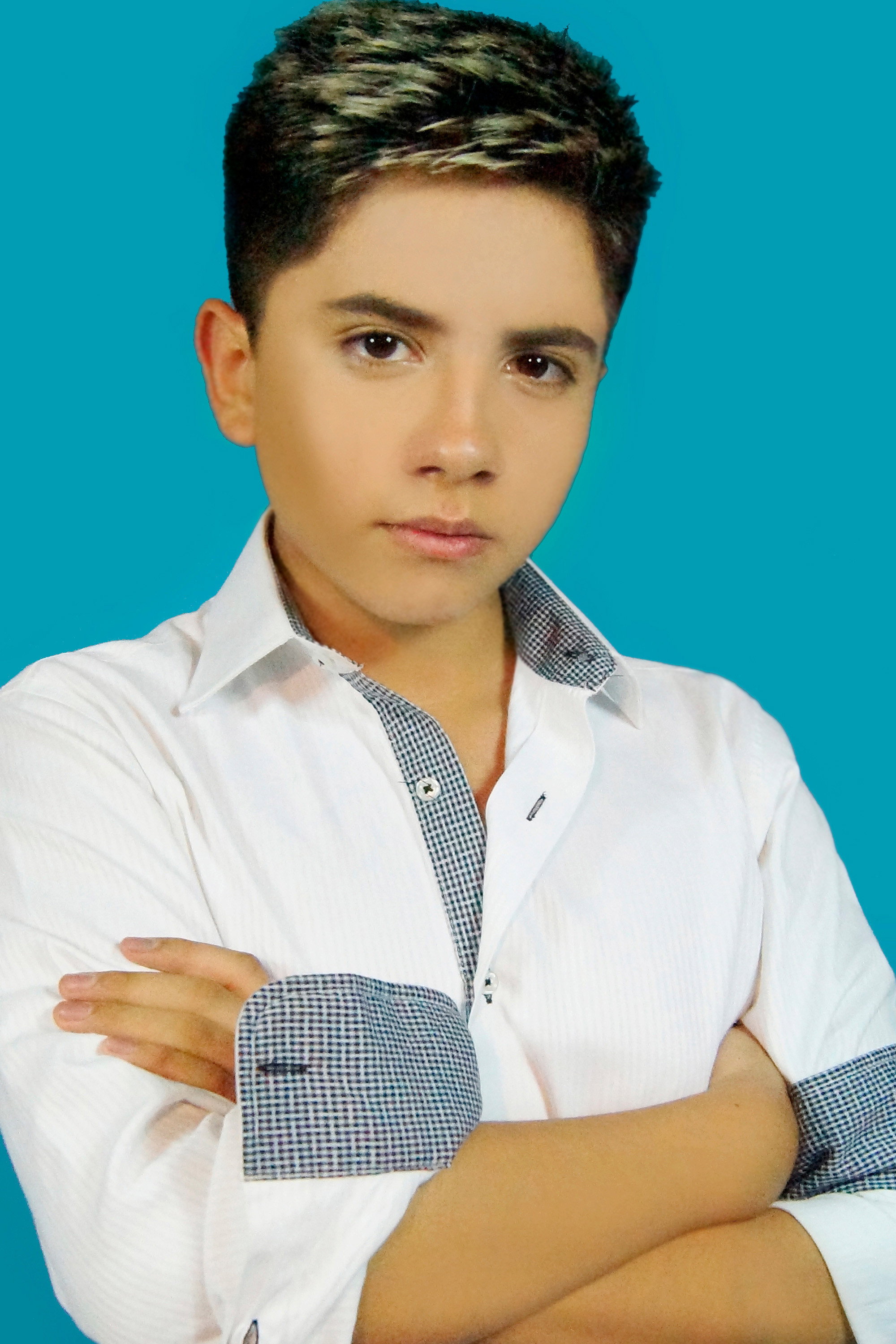 Octavio Vargas as Lobo in Murderous Children