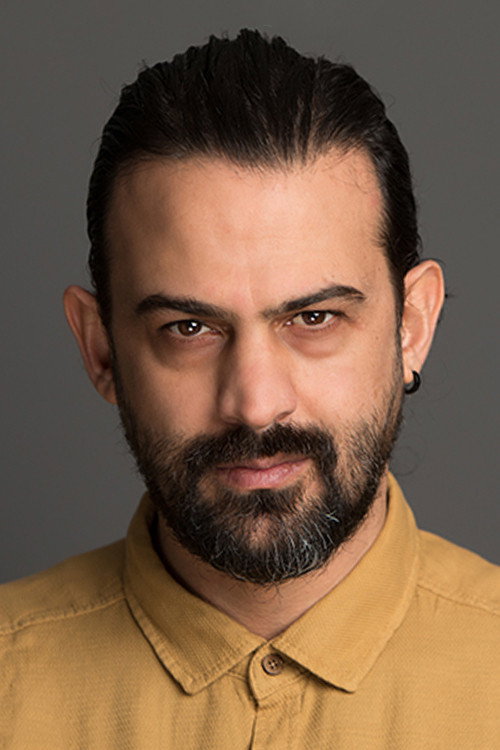 Soydan Soydaş as Cenk in Makber