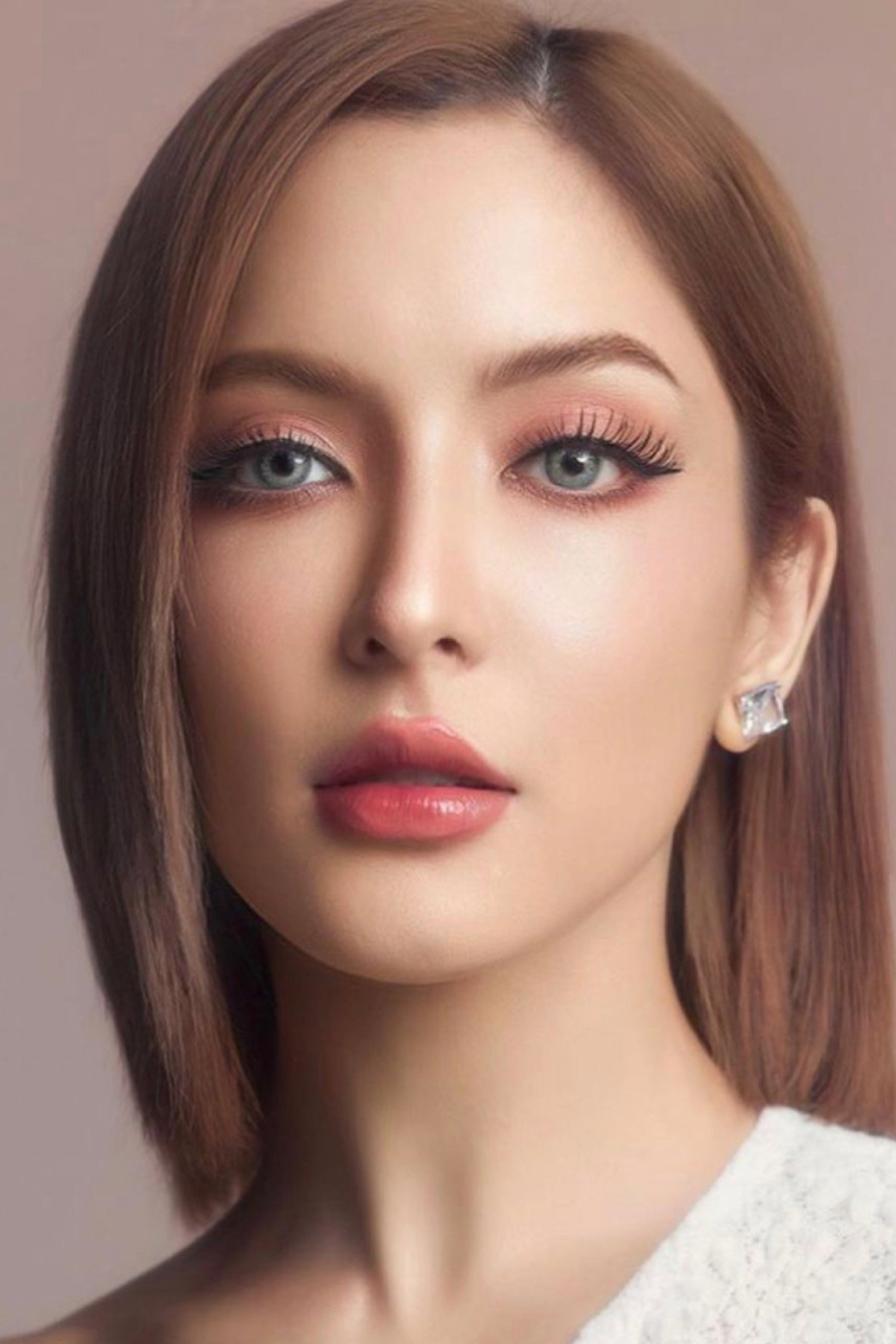 สาวิกา ไชยเดช as Duangjai / Hathaithip Duangcheewan in Brass Ring