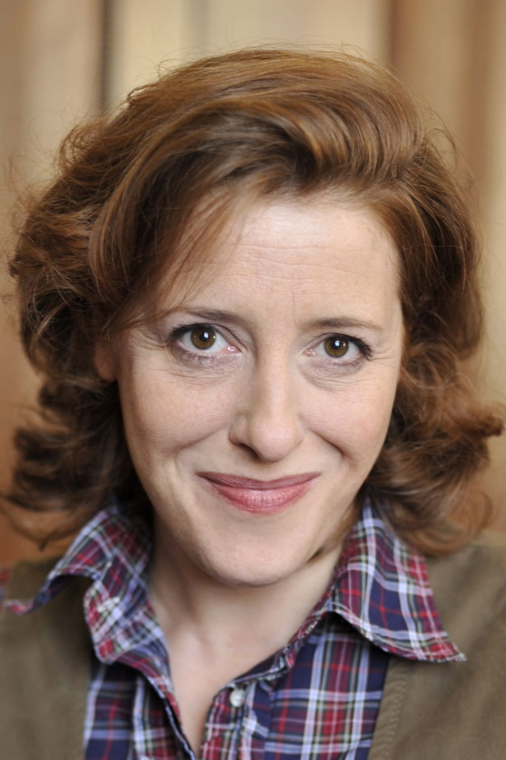 Luise Kinseher as Gerda Bichler in Weißbier im Blut