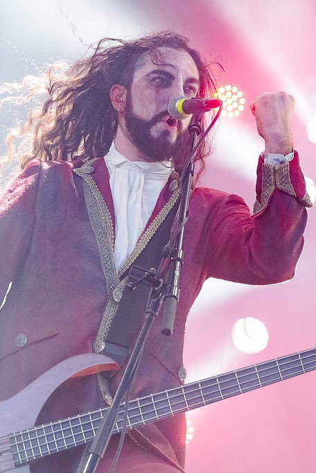 Paolo Rossi as bass, clean vocals in Fleshgod Apocalypse: Graspop Metal Meeting