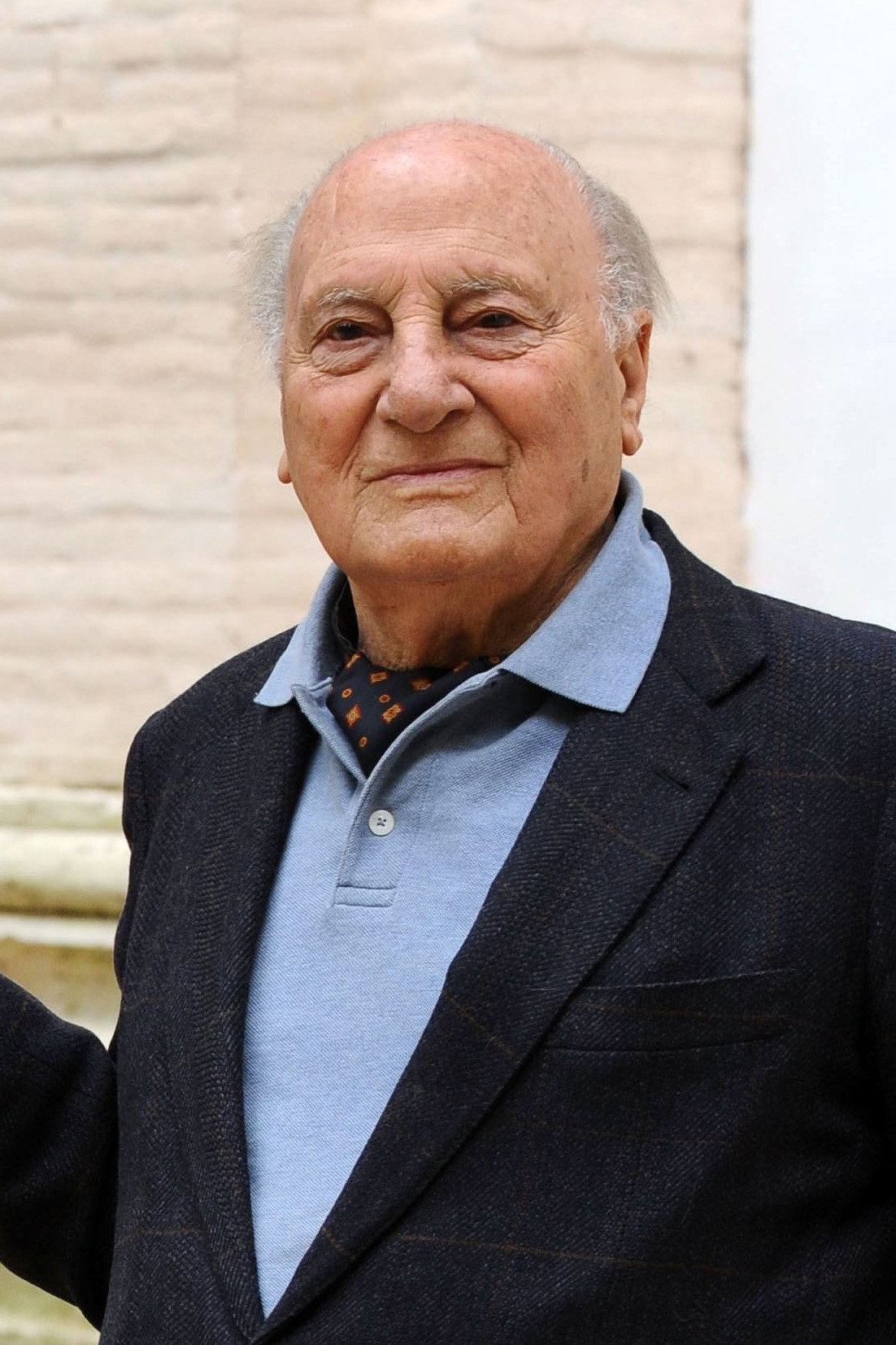 Raffaele La Capria as Self in Citizen Rosi