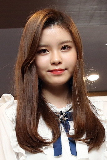 Soyee as Herself in Gugudan Project: Extreme School Trip