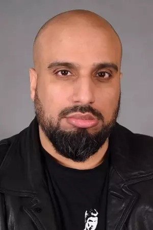 Abdelkarim as Self in StandUpMigranten - Comedy mit allem und scharf