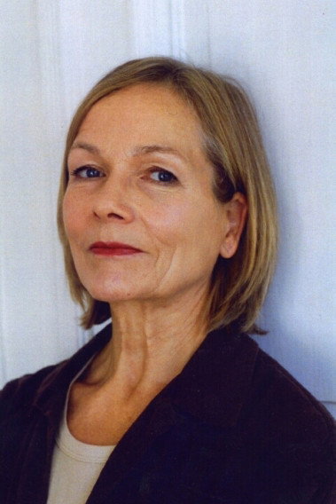 Petra Hinze as Gisela Escherich in Rückkehr als Toter