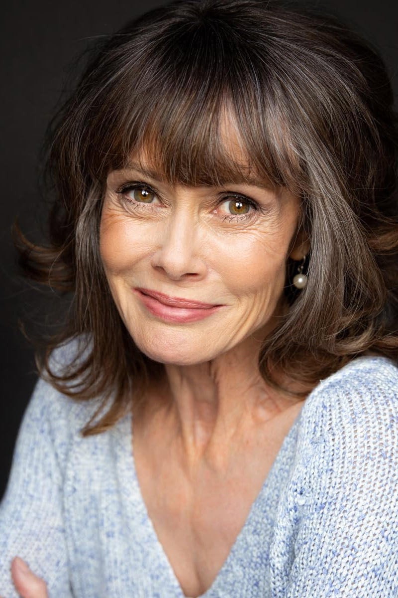 Sheree da Costa as Tracy in House Guests