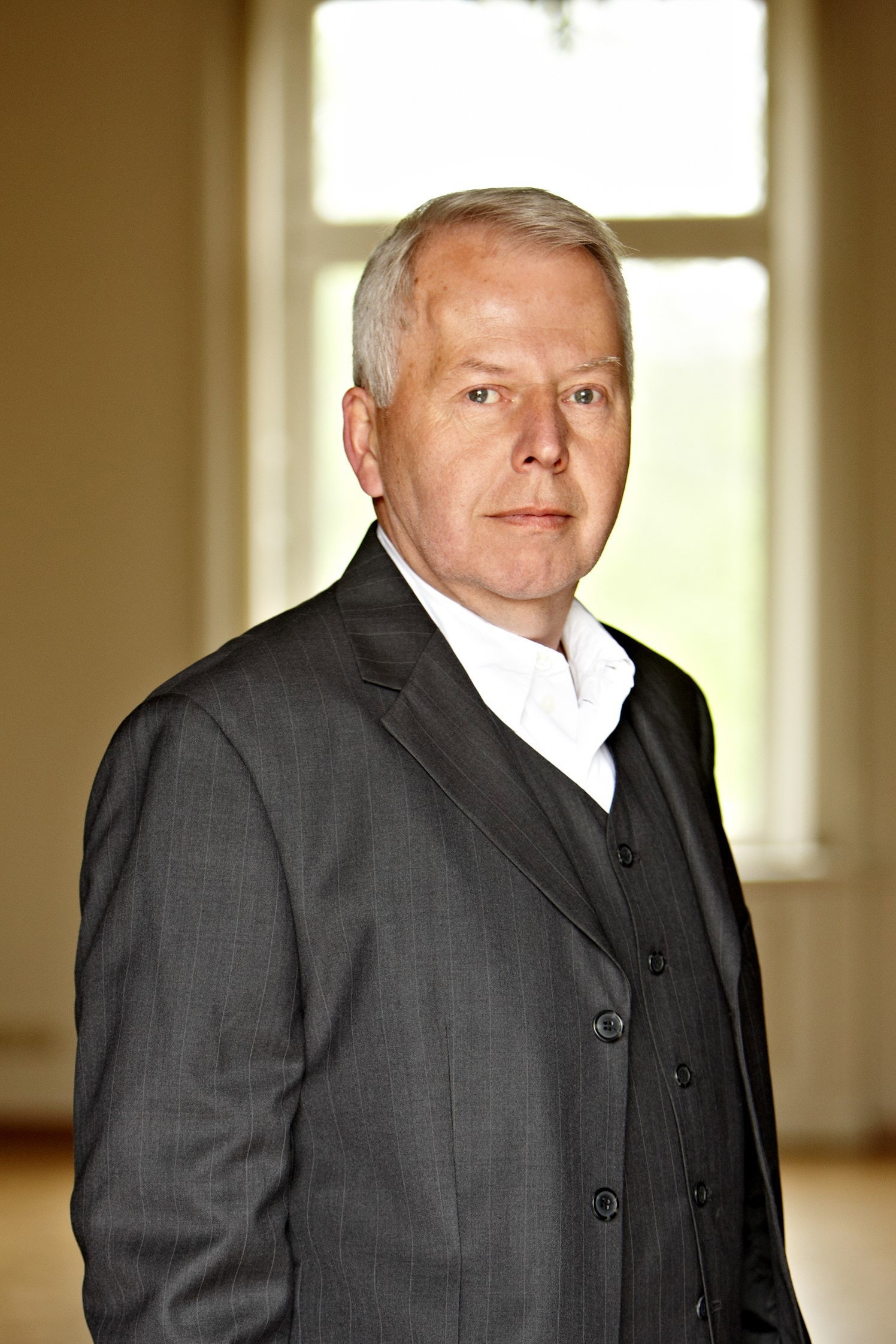 Harald Maack as Jörn 'Wolle' Wollenberger in Hamburg Dockland