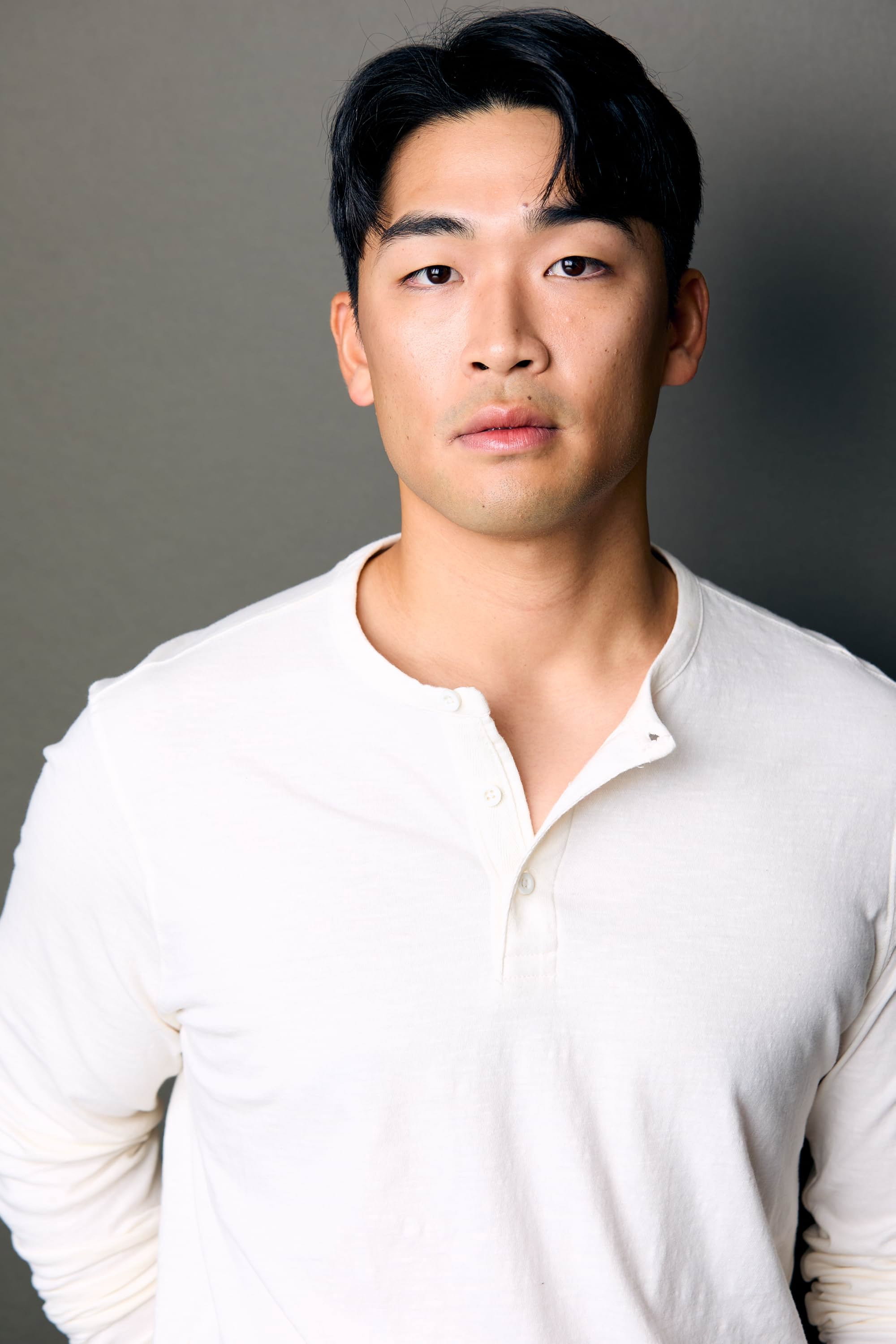 Dan Hwang as Detective Pryce in My Father's Killer
