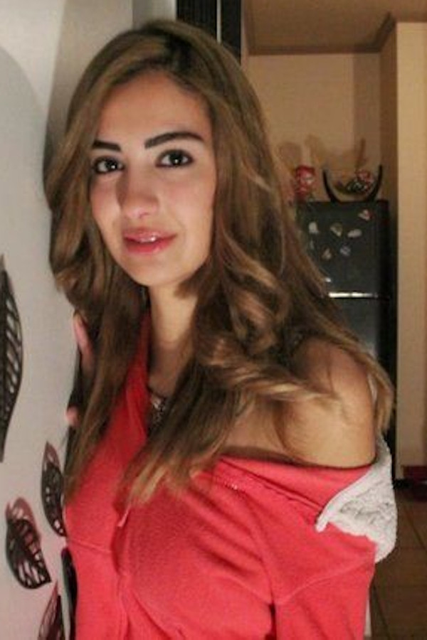 Farah Bitar as Isaaf in Vitamin