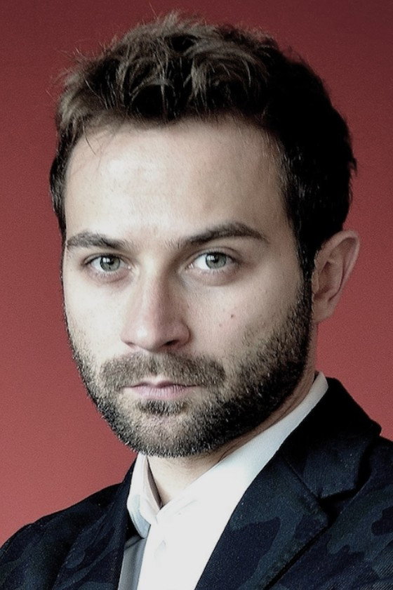 Marcin Hycnar as Witold Kosek in Gra z Cieniem