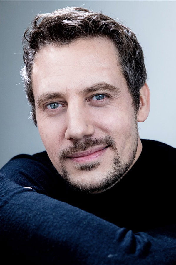 Joffrey Platel as Metteur en scène in The Other Woman