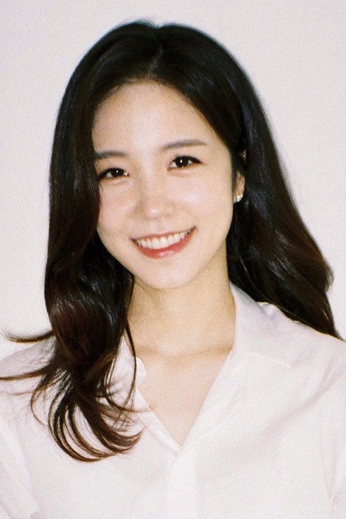 장예원 as Self - Panelist in My Boyfriend is Better
