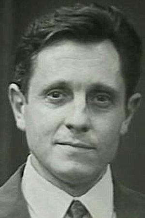 Roger Crouzet as Fernand in Blue Country