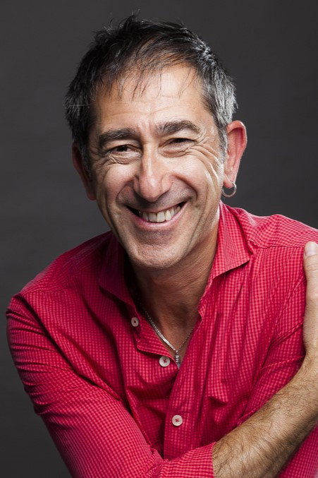 Patxi Pérez as Koldo in Divinos