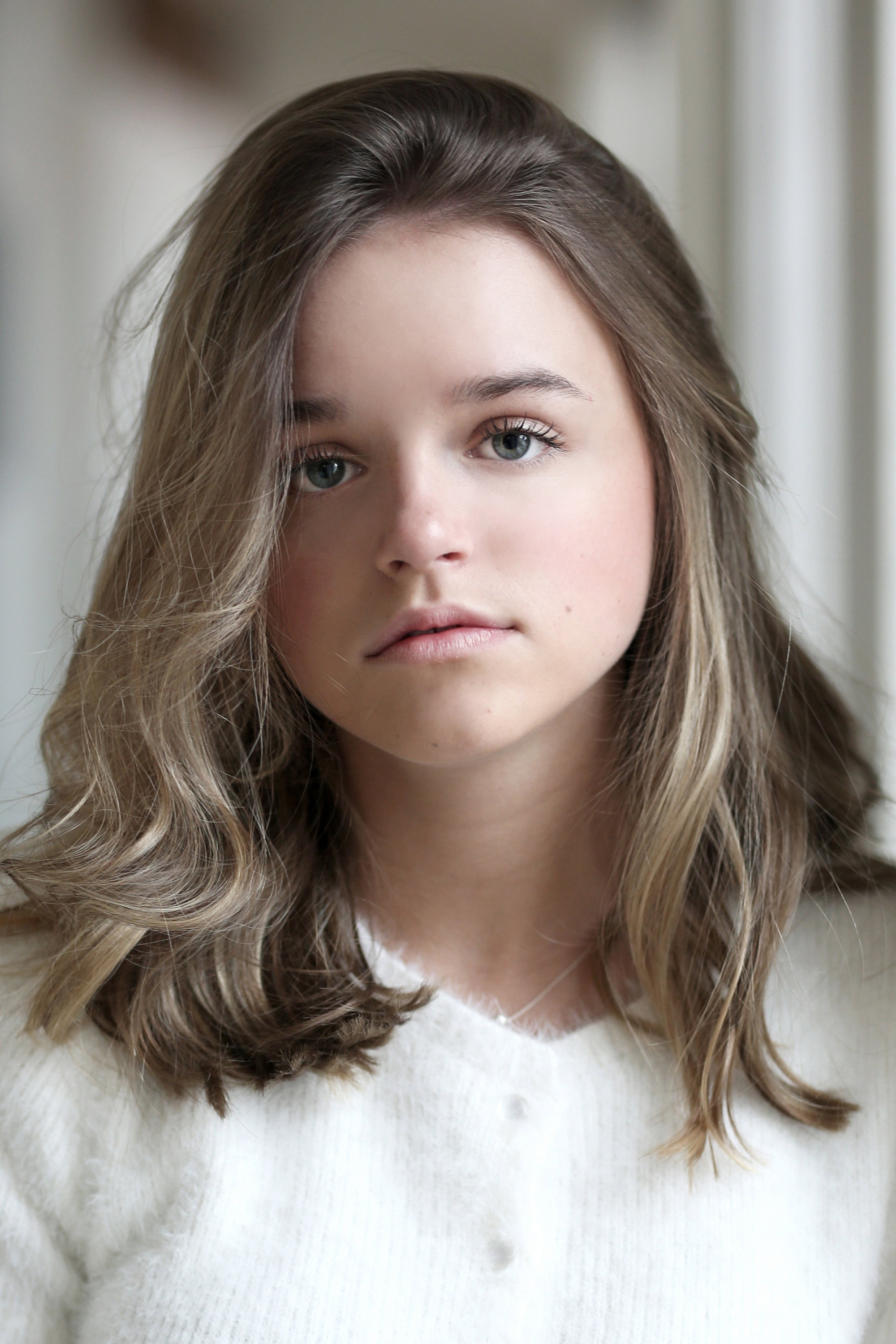 Rose Choinière as Cindy in Noémie Says Yes