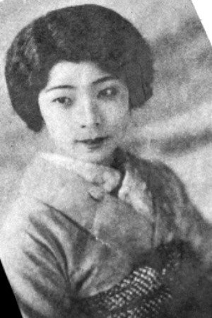 小川雪子 as Maid Otose in Benten kozo