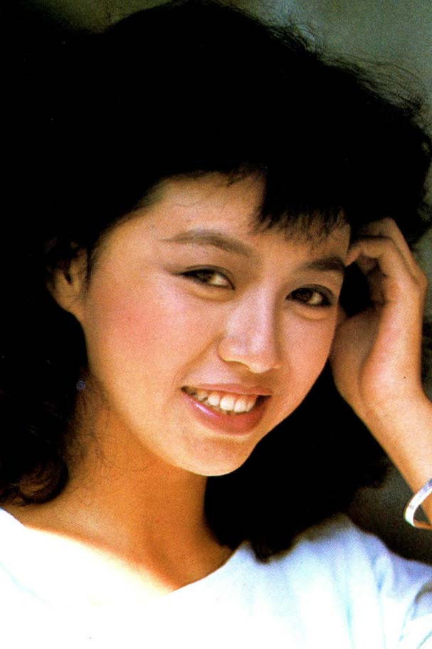 唐麗球 as Naive Ng in Hero of Tomorrow