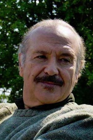Toni Garrani as Gregorio in FUORIGIOCO