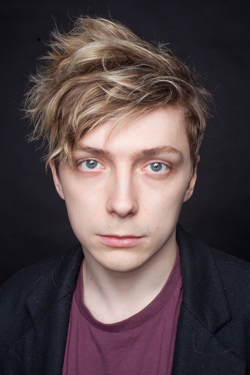 Александр Горчилин as Sergey Dobrotvorsky in Anybody Seen My Girl?