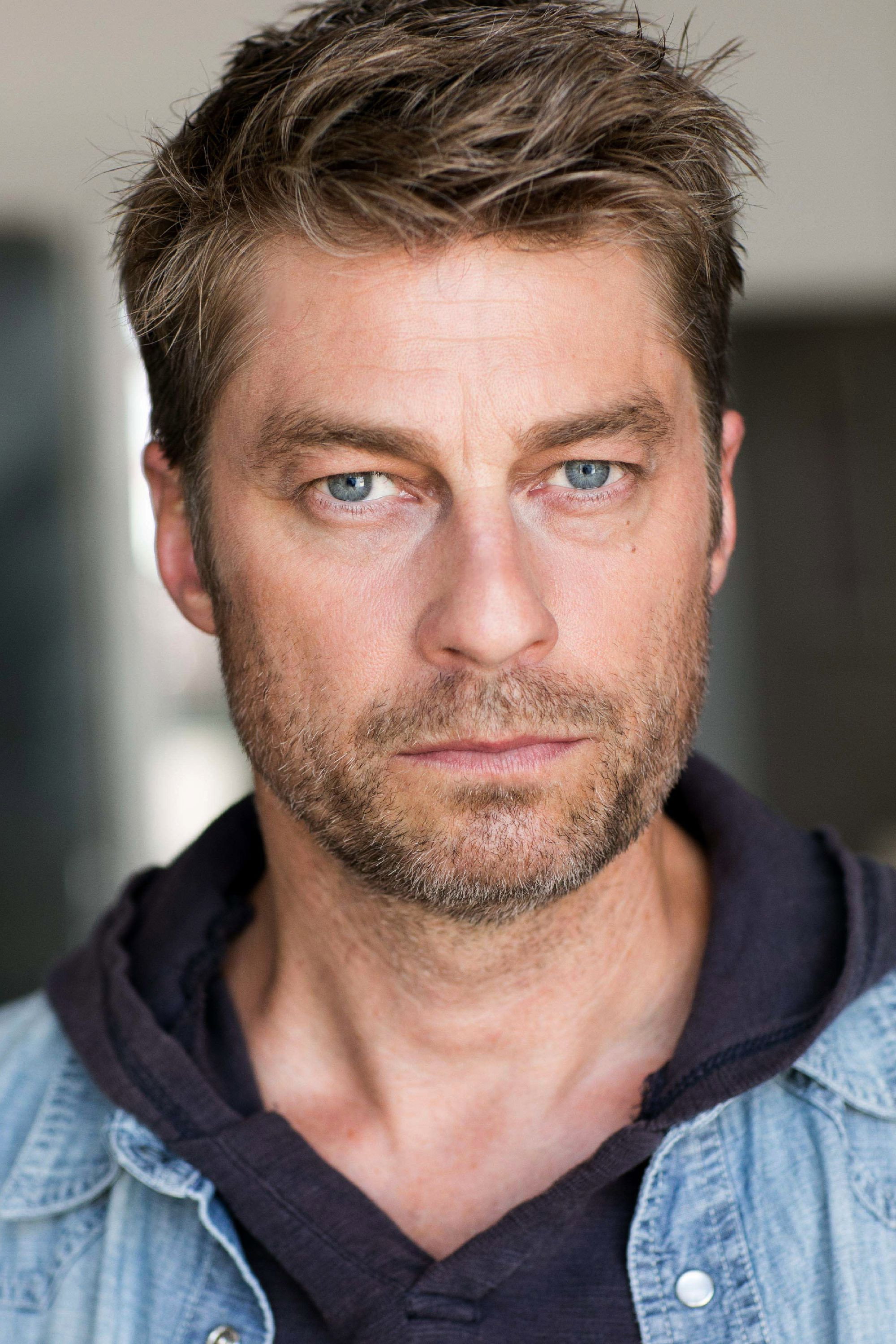 Jamison Jones as Gary in Born to Ride