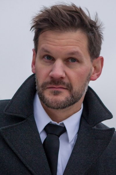 David Oberkogler as Peter in Schottentor